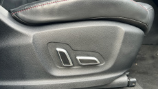 MG Hs 1.5 T-GDI Exclusive 5dr DCT Petrol Hatchback